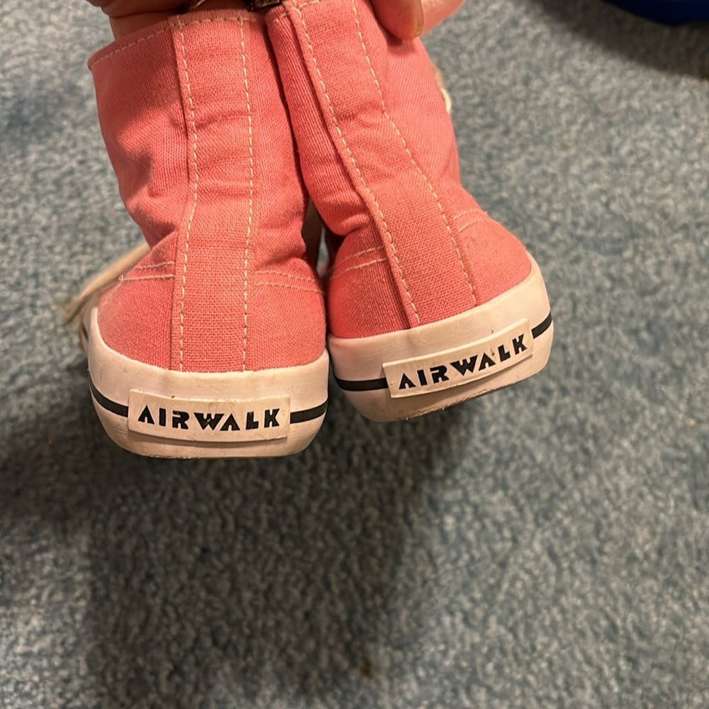 Airwalk size 13 pink high top sneakers - Picture 2 of 6